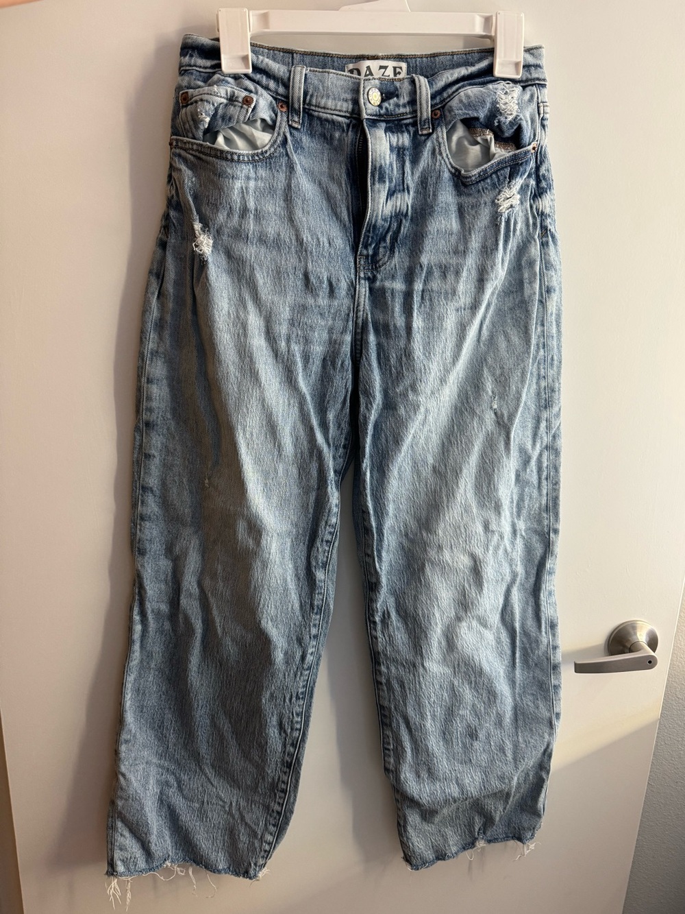 DAZE Light Wash Blue Women’s Relaxed Jeans